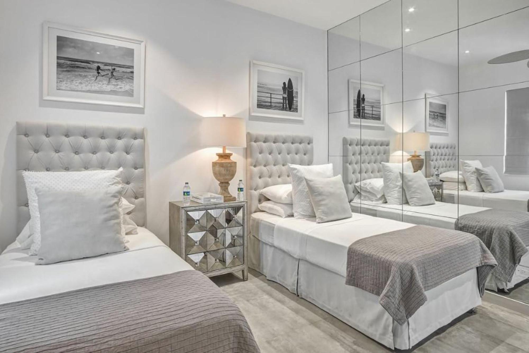 فيلا Footprints By Blue Sky Luxury سانت جيمس الغرفة الصورة